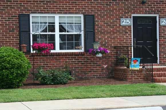 Wythe Creek in Poquoson, VA - Foto de edificio - Building Photo