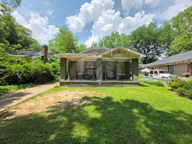3604 Douglass Ave in Memphis, TN - Building Photo - Building Photo