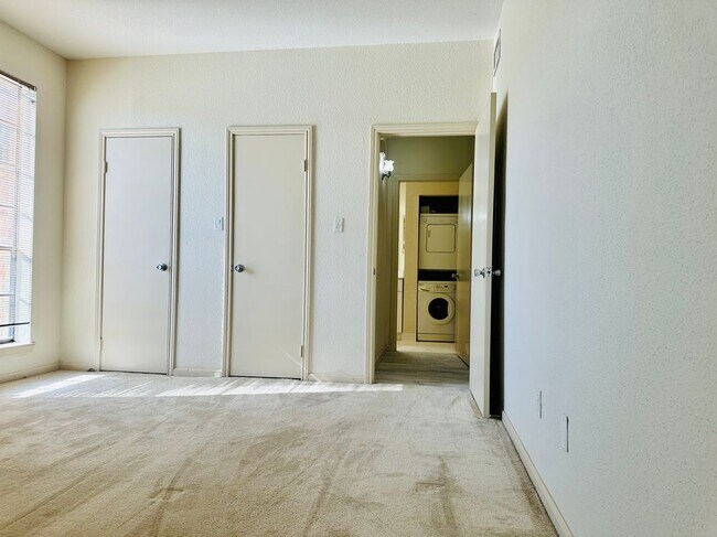 2475 Underwood St in Houston, TX - Building Photo - Building Photo