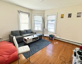 3 Folsom Ave, Unit 3 in Boston, MA - Building Photo