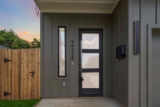 4505 Phlox St in Houston, TX - Building Photo - Building Photo