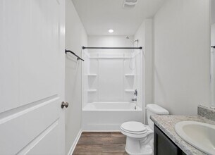 1035 Limpkin St in Crestview, FL - Building Photo - Building Photo