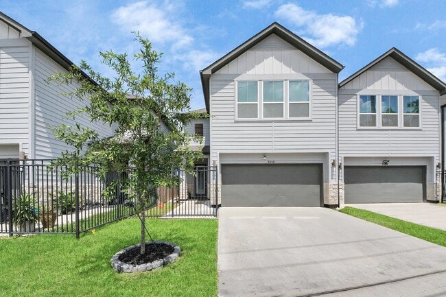 property at 5510 Rosslyn Rd