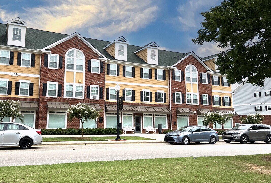 Riverwood Ranch Townhomes in Clayton, NC - Building Photo