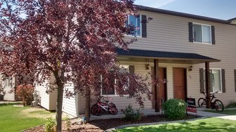 577 Countryside Ave in Rexburg, ID - Building Photo