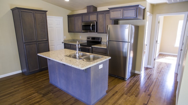 property at 950 N 5th St