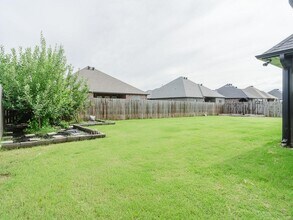 1730 Cherrie St in Bentonville, AR - Building Photo - Building Photo