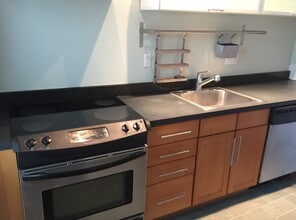 142 Humboldt Ave, Unit 9 in Providence, RI - Building Photo - Building Photo