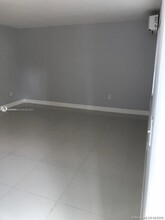 1479 NW 16th St in Miami, FL - Building Photo - Building Photo