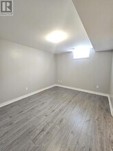 43 Naylor Drive in Bradford West Gwillimbury, ON - Building Photo - Building Photo