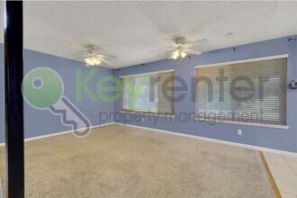 7005 Woodside Dr in Sacramento, CA - Building Photo - Building Photo