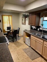 2503 Parker Ln in Austin, TX - Building Photo - Building Photo