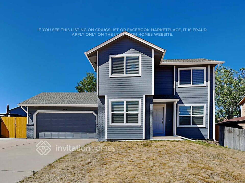 740 Jayton Dr in Colorado Springs, CO - Building Photo