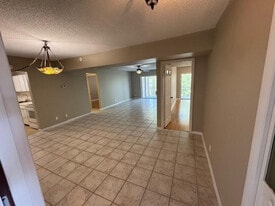 620 NW 13th St in Boca Raton, FL - Building Photo