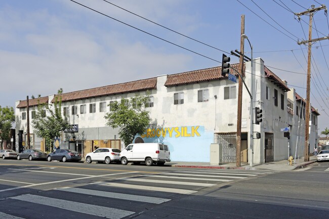 518 59th Pl in Los Angeles, CA - Building Photo - Building Photo