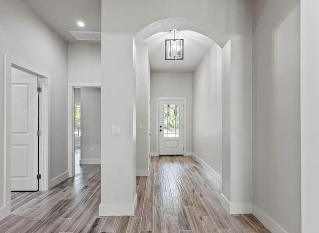 16 Justin Ct in Freeport, FL - Building Photo - Building Photo