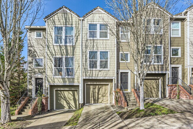 property at 2817 NW Kennedy Ct