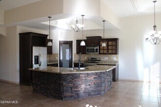 3060 Cascade Point in El Paso, TX - Building Photo - Building Photo