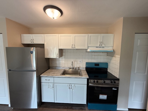6652-6666-6666 Rita Dr in Enon, OH - Building Photo - Building Photo
