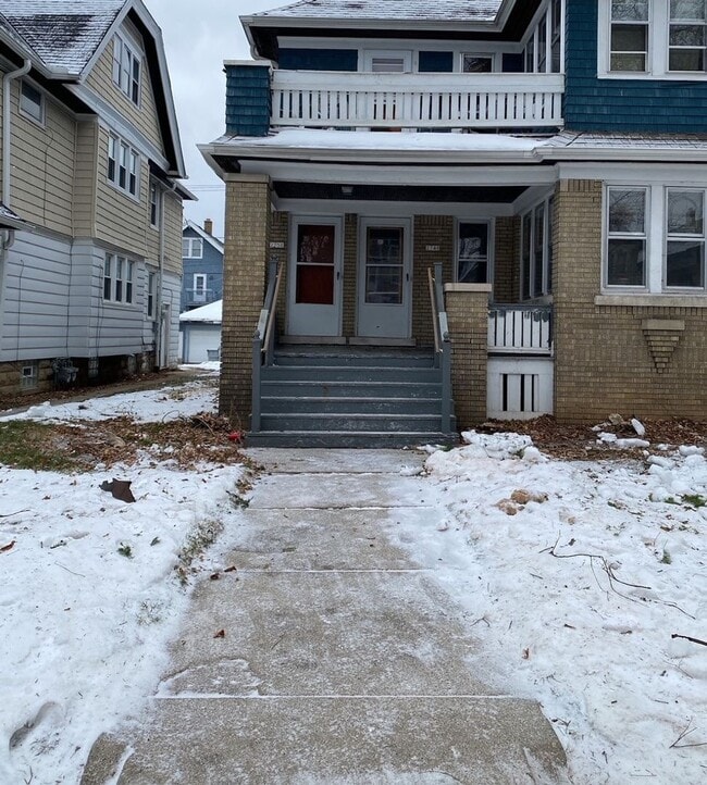 property at 2748 N 44th St