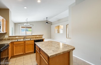 1979 N Vista Ln in Casa Grande, AZ - Building Photo - Building Photo