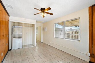 3802 Melaleuca Ln in Lake Worth Beach, FL - Building Photo - Building Photo