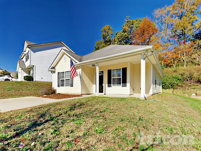 930 Valley Ridge Rd in Charlotte, NC - Building Photo - Building Photo