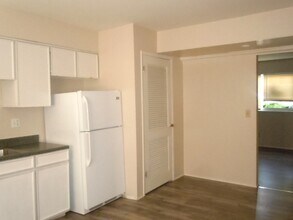 119 Wolf Ave in Hamel, IL - Building Photo - Building Photo