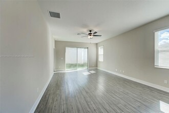 1734 Party Pl in Fort Pierce, FL - Building Photo - Building Photo