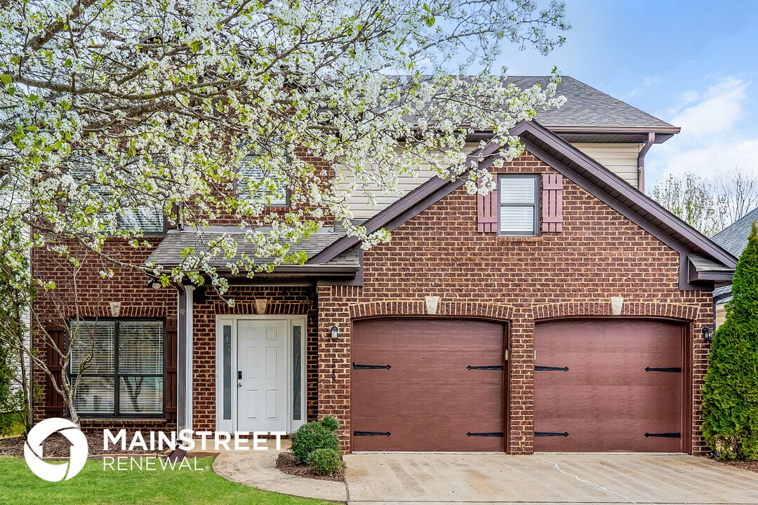 2245 Rushton Ln in Moody, AL - Foto de edificio
