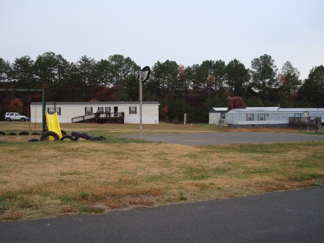 810 Dockery Ln in Cleveland, TN - Foto de edificio - Other