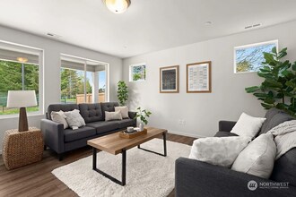 7206 42nd Pl NE in Marysville, WA - Building Photo - Building Photo