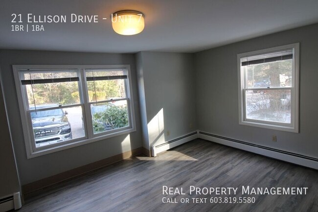 21 Ellison Dr in Barrington, NH - Building Photo - Building Photo