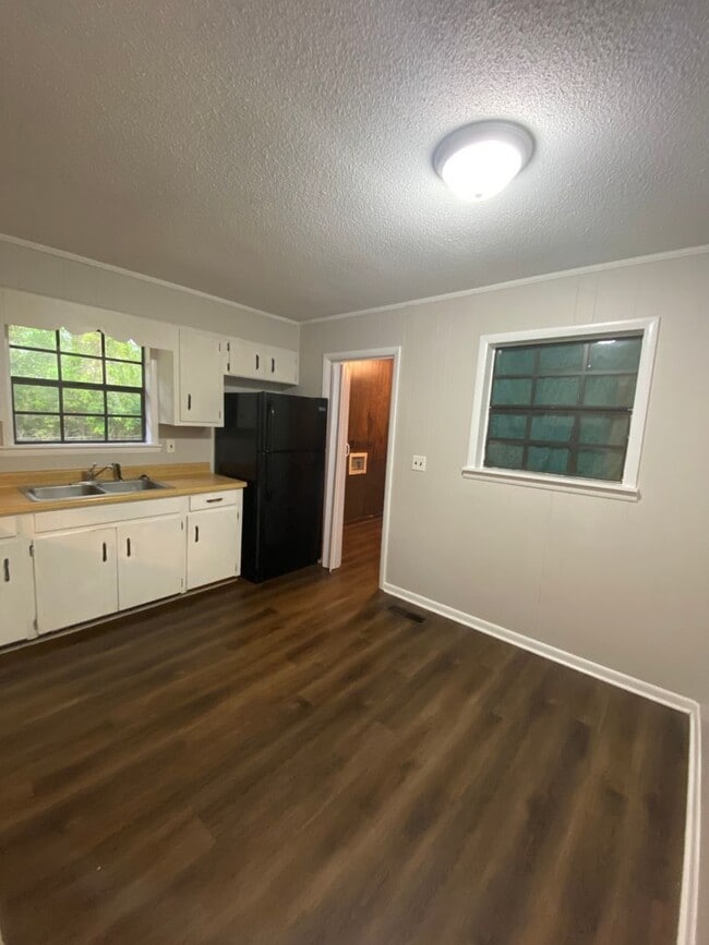 904 Carson Ln SW in Jacksonville, AL - Building Photo - Building Photo