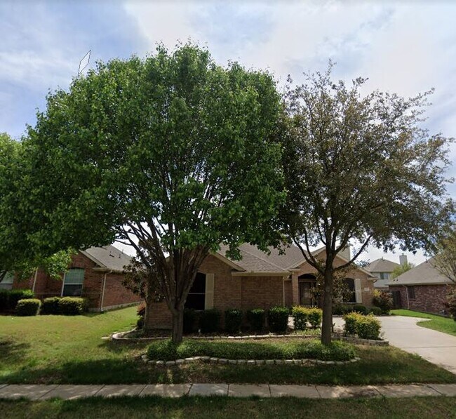 5637 Bandit Dr in Dallas, TX - Building Photo - Building Photo