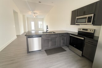 5140-5142 S Chase Cir in Wichita, KS - Building Photo - Building Photo