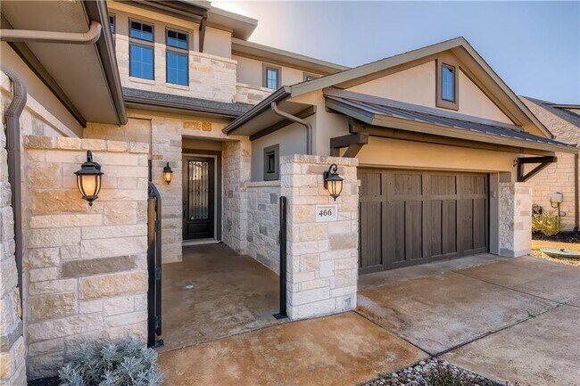 466 Anfield Cir in Austin, TX - Foto de edificio - Building Photo