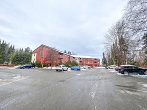 Mainstreet Hart Apartments in Prince George, BC - Building Photo - Building Photo