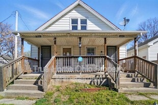 3215-3215 E 5th St in Dayton, OH - Building Photo