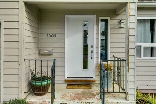 5005 NE Mason Ct in Portland, OR - Building Photo