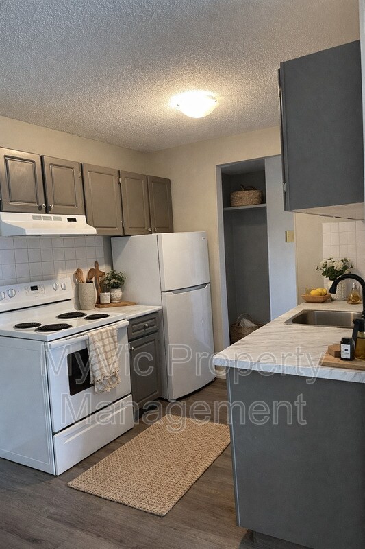 9108-9149 149 St in Edmonton, AB - Building Photo - Building Photo