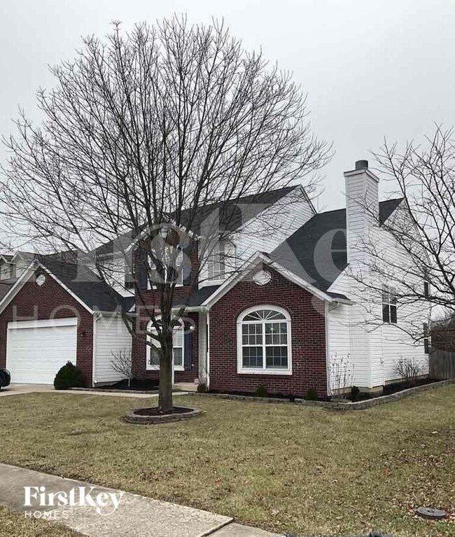 8085 Lawrence Woods Blvd in Indianapolis, IN - Building Photo - Building Photo