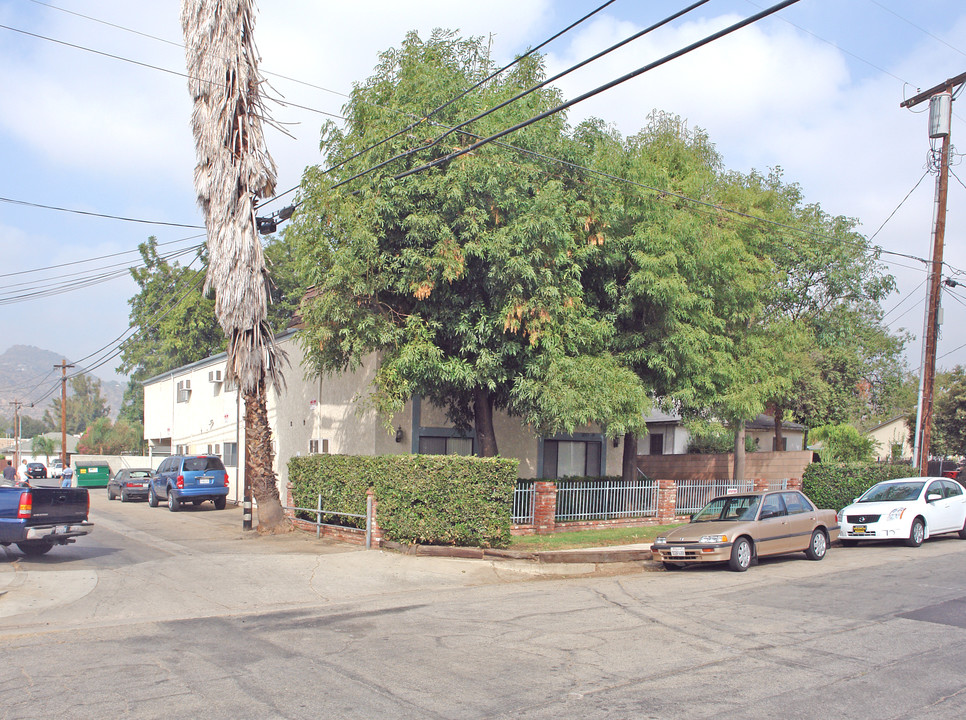 10317-10319 Jordan Ave in Chatsworth, CA - Building Photo