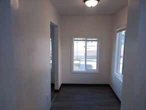 3040 South St in Redding, CA - Building Photo - Building Photo