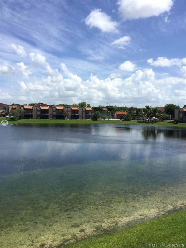 500 W Park Dr, Unit 0