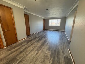 3935 W Sylvania Ave in Toledo, OH - Building Photo - Building Photo