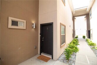 18 W Daffodil Ave in McAllen, TX - Building Photo - Building Photo