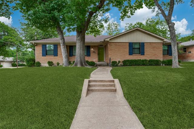 property at 8305 Londonderry Ln