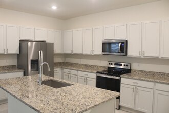 9023 Hooton Wy in Davenport, FL - Building Photo - Building Photo
