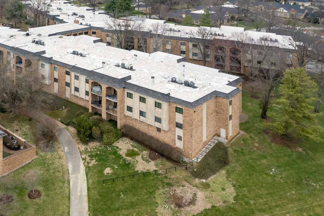 Coach Gate Wynde in Windy Hills, KY - Foto de edificio